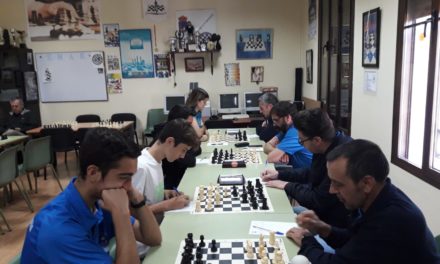 Quinta jornada de la liga provincial de Ajedrez. Ajedrez Estepona “A” vs Chaturanguita Arriate