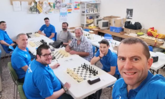 Tercera jornada de la liga provincial de Ajedrez. Chaturanga ADAJ Arriate vs Chaturanguita Arriate
