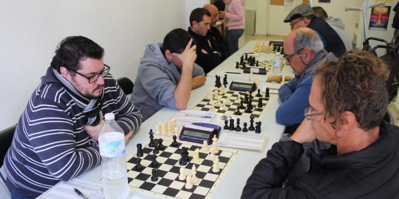Sexta jornada de la liga provincial de Ajedrez. Estepona Cave B vs Chaturanga ADAJ Arriate.